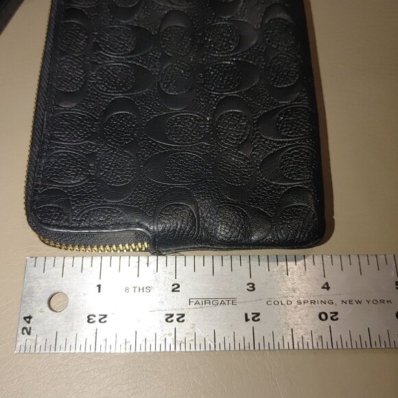 Coach Wallet Raise Logo Black Carriage Gold Hardware Leather Wristlet Clutch - Picture 5 of 11
